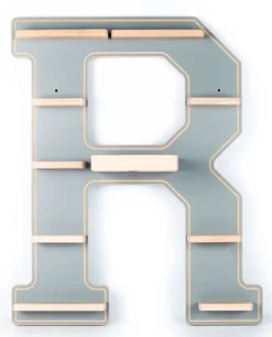 BOARTI Kinderregal Buchstabe R | hängend für Toniebox und Tonie Figuren | platzsparendes Regal | H. 54 x B. 44 x T. 19 | Wandregal Musikbox und Figuren Aufbewahrung Magneteinsätzen | Aufbewahrungsregal Holz