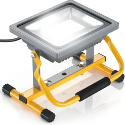 Brandson LED Baustrahler für Innen- und Außenbereich 30W / 2500 Lumen / IP65 (wasserfest)
