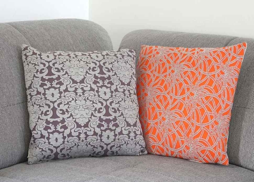 2er Set Zierkissen Barock + Blumen, Sofakissen Deko-Kissen mit Füllung 45x45cm
