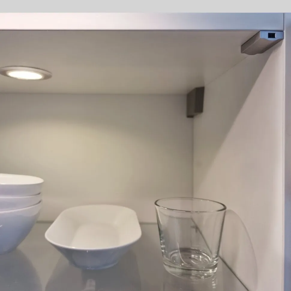 IR-Türschalter Kontakt Schnapp für LED Licht im Kleiderschrank Truhe Vitrine , 12VDC, max. 3A