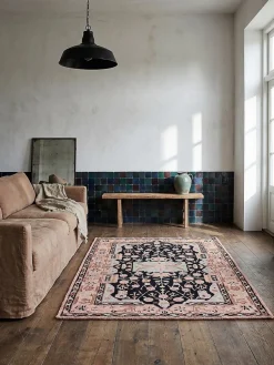 Wollteppich Orient Rosa-Schwarz 120 x 170 cm - SOAR | Kadima Design
